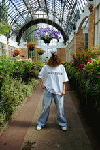 Load image into Gallery viewer, BOX FIT TEE - WHITE