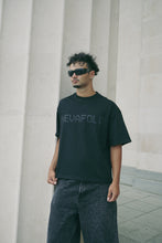 Load image into Gallery viewer, BOX FIT TEE - BLACK