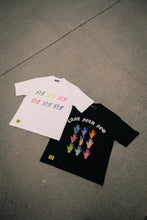 Load image into Gallery viewer, CANT FOLD NOW TEE - BLACK