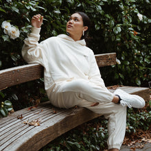 Load image into Gallery viewer, VINTAGE CAR HOODIE - CREAM