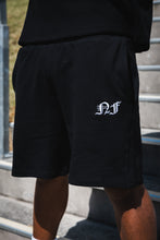 Load image into Gallery viewer, CORE 3/4 SHORTS - BLACK
